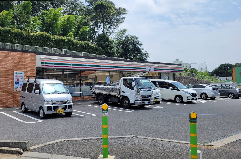 セブンイレブン船橋田喜野井4丁目店 500m 徒歩7分