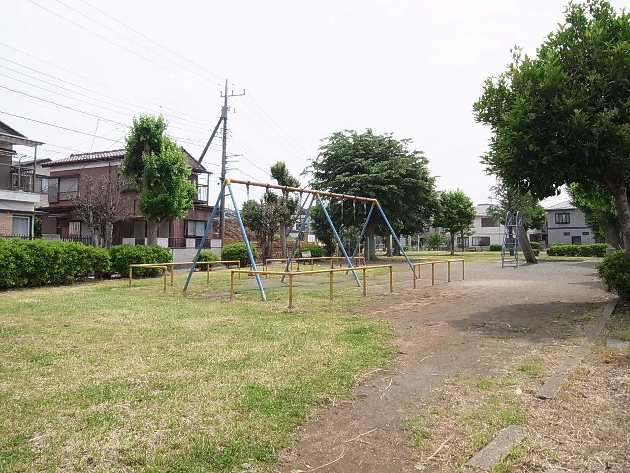 上高津児童公園